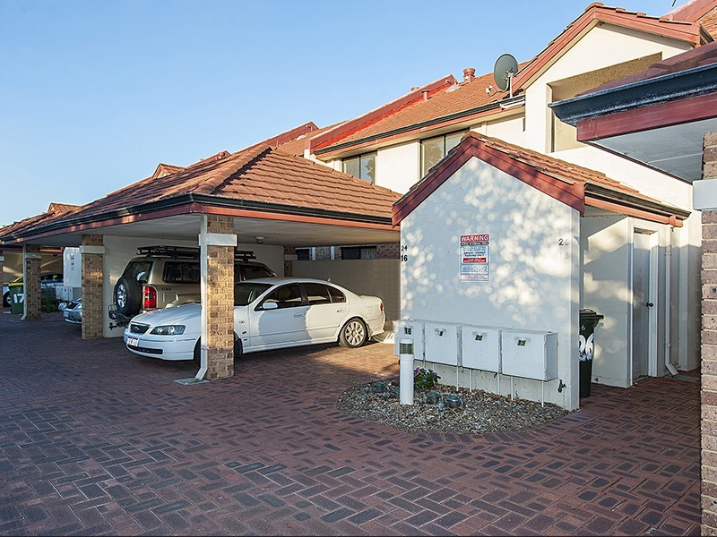 16/20 Gochean Avenue, Bentley WA 6102