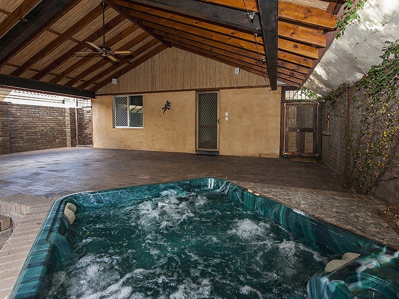 59 Armagh Street, Victoria Park WA 6100