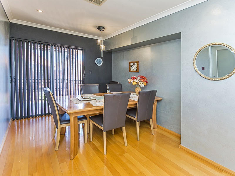 2/35 Kitchener Ave, Burswood WA 6100