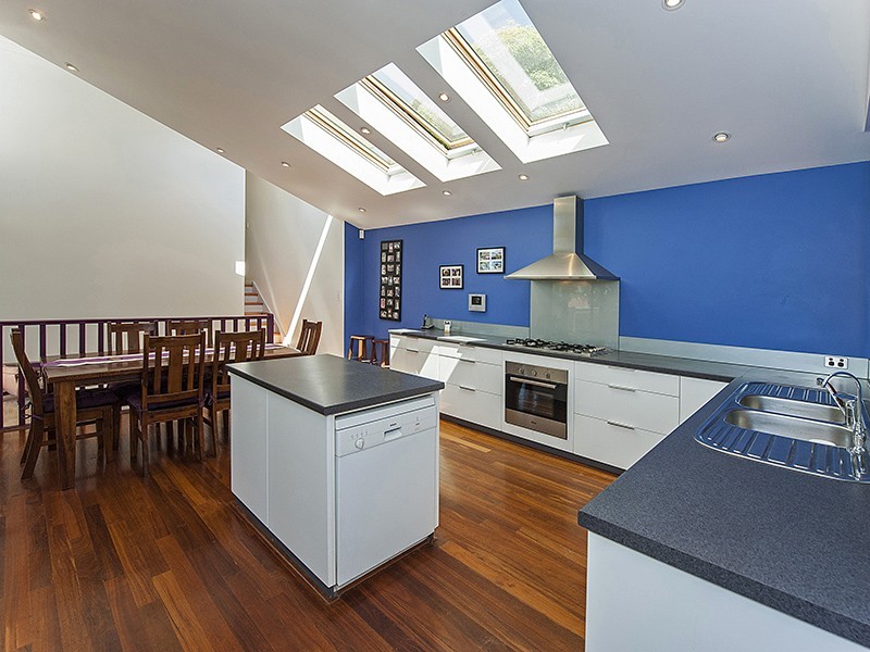 60 Alvah Street, St James WA 6102