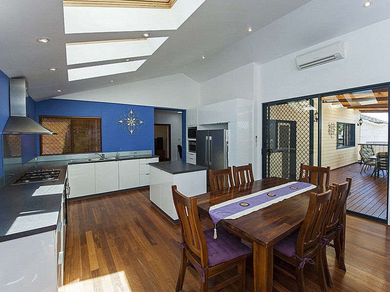 60 Alvah Street, St James WA 6102