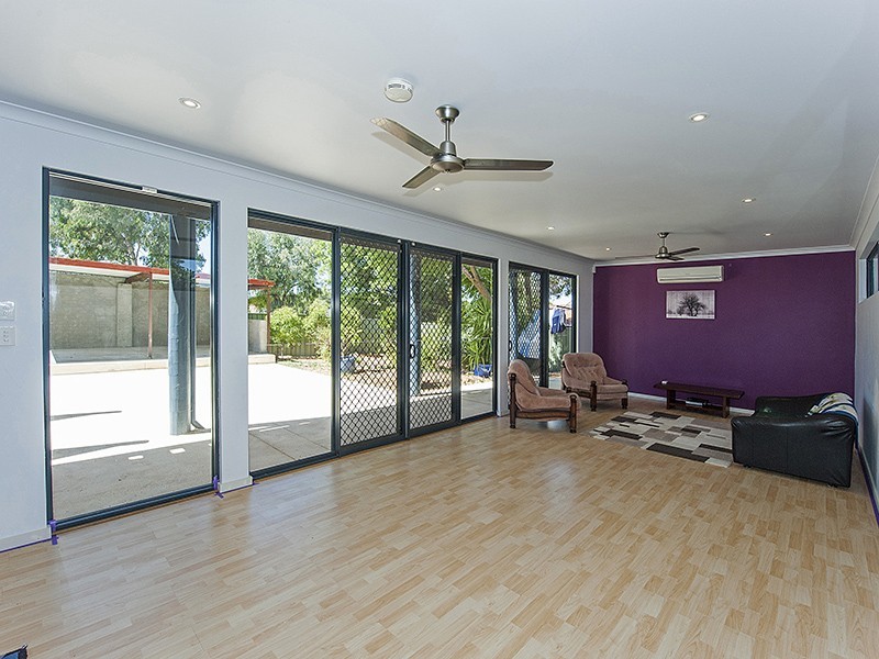 60 Alvah Street, St James WA 6102