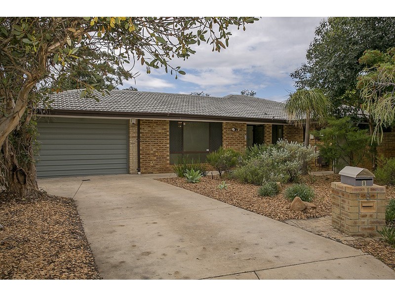 8 Boongala Close, Karawara WA 6152