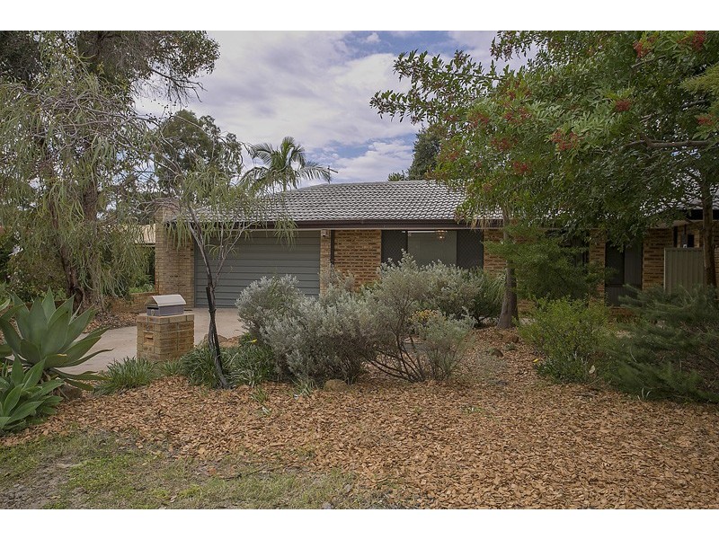 8 Boongala Close, Karawara WA 6152