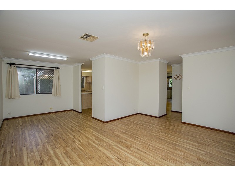 8 Boongala Close, Karawara WA 6152