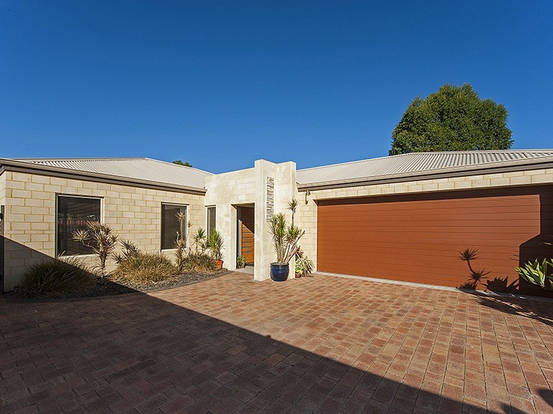 42A Grand Prom, Bayswater WA 6053