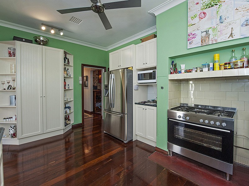 16 Whittlesford Street, East Victoria Park WA 6101