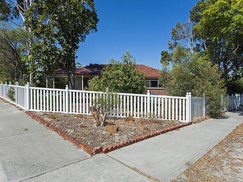 16 Whittlesford Street, East Victoria Park WA 6101