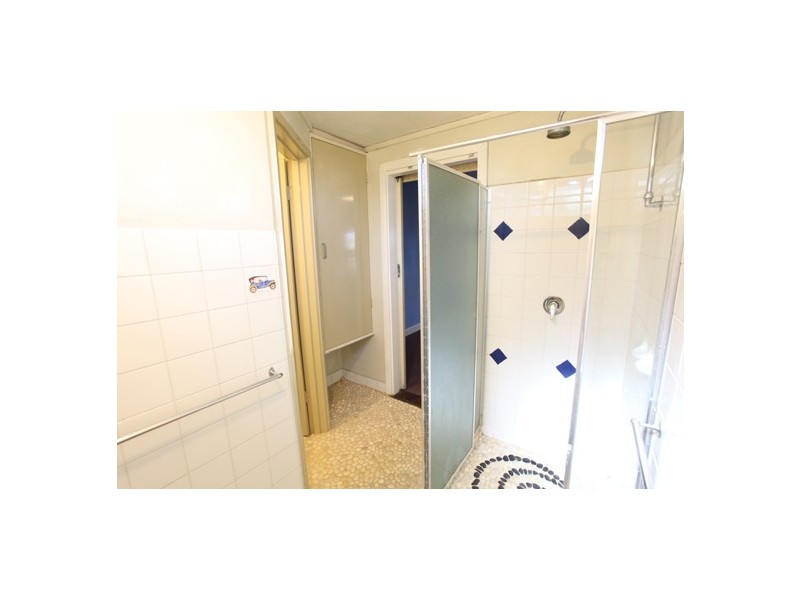 51 Walpole Street, St James WA 6102