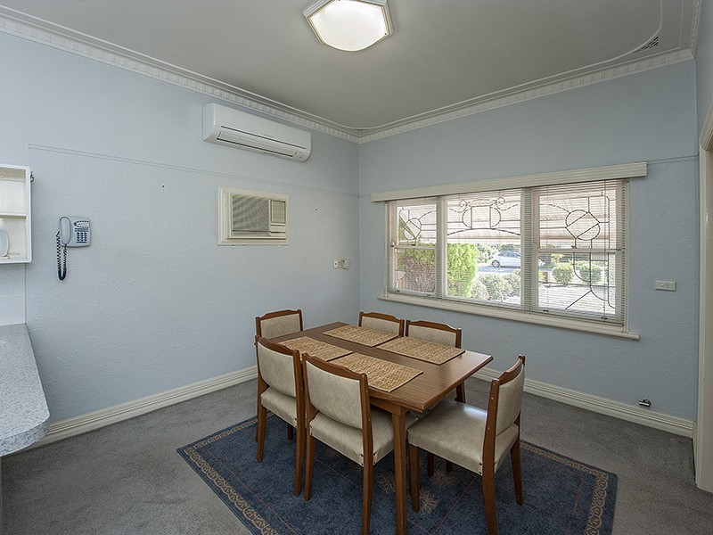 20 Palmerston Street, St James WA 6102