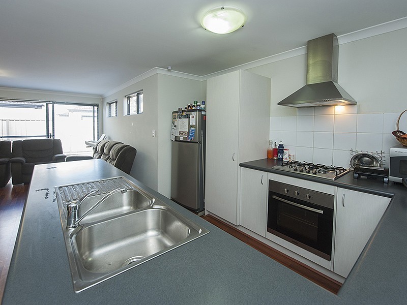 12C Arnott Court, Kelmscott WA 6111