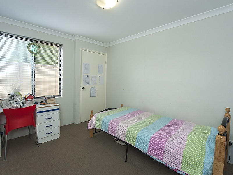 12C Arnott Court, Kelmscott WA 6111