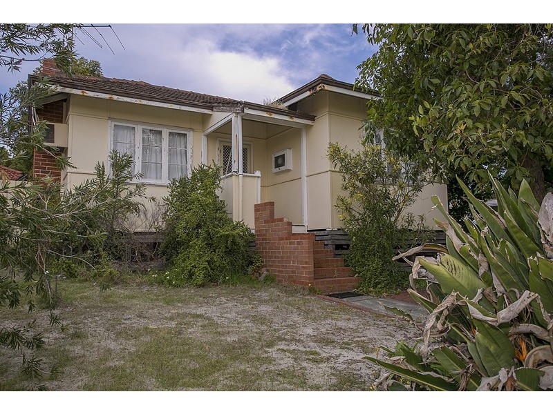 4 Stannard Street, St James WA 6102