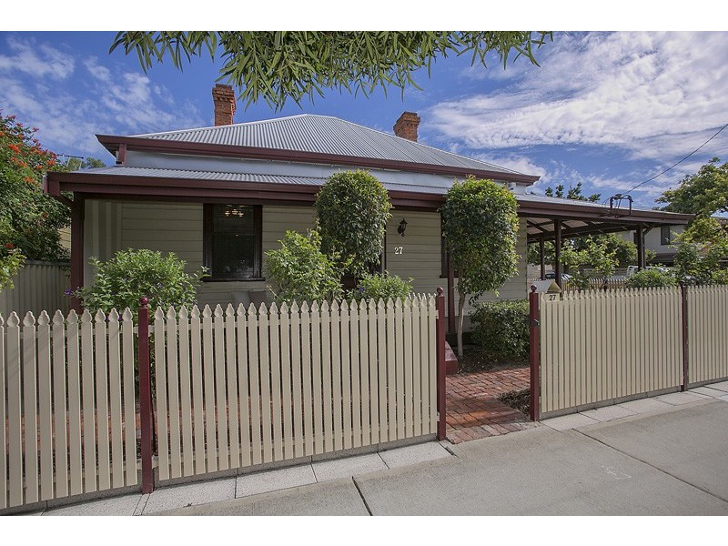 27 Gloucester Street, Victoria Park WA 6100