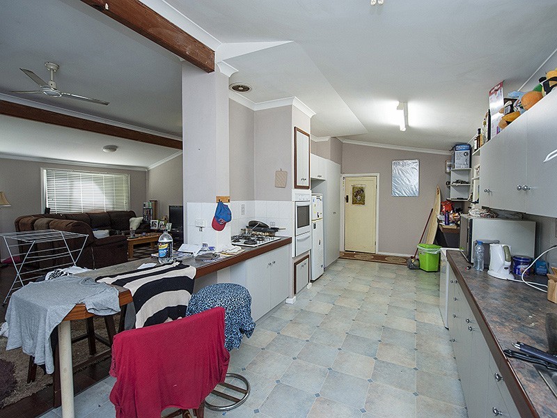 17 Weston Street, Maddington WA 6109