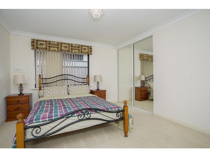 38 Pitt Street, St James WA 6102