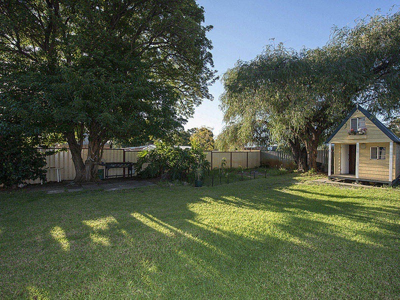 447 Knutsford Avenue, Kewdale WA 6105