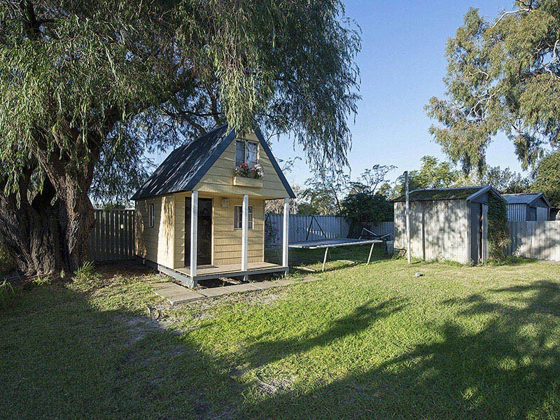 447 Knutsford Avenue, Kewdale WA 6105