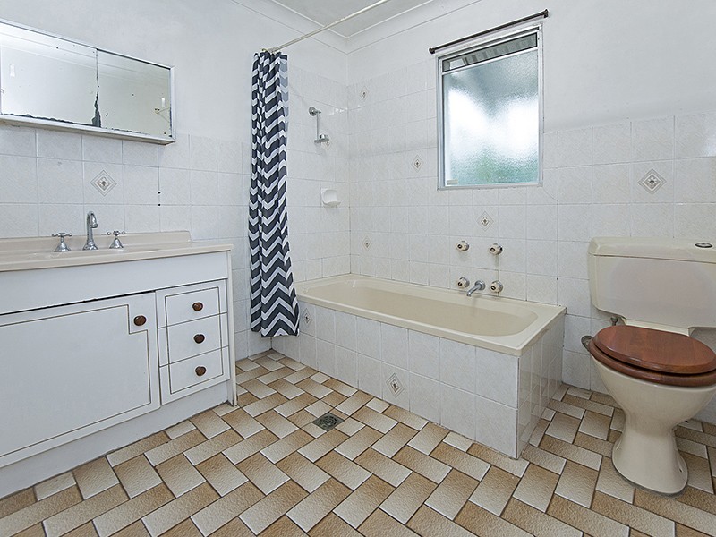 65 Canterbury Terrace, East Victoria Park WA 6101