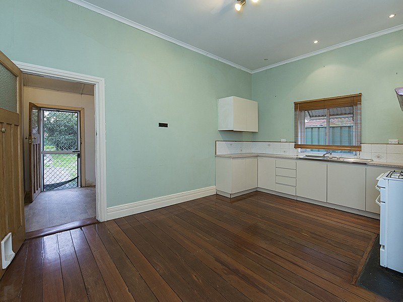 65 Canterbury Terrace, East Victoria Park WA 6101