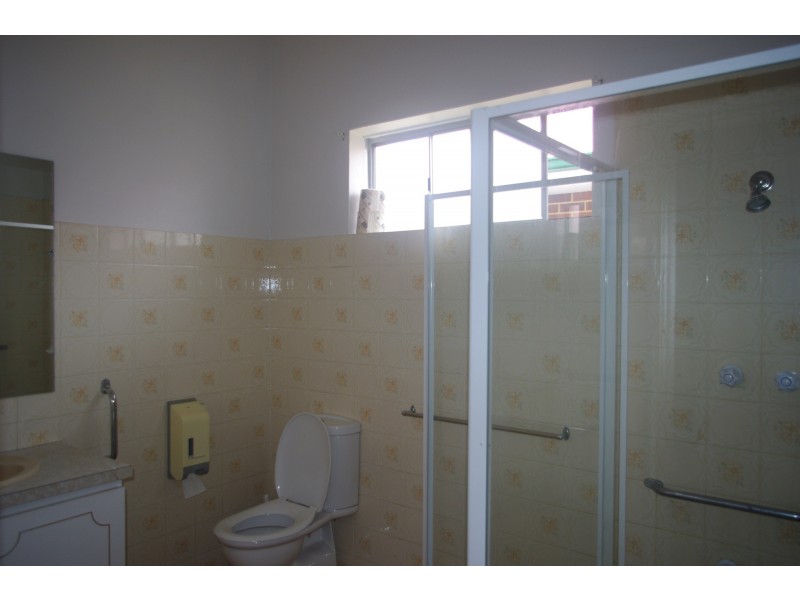 29 Victoria St, St James WA 6102