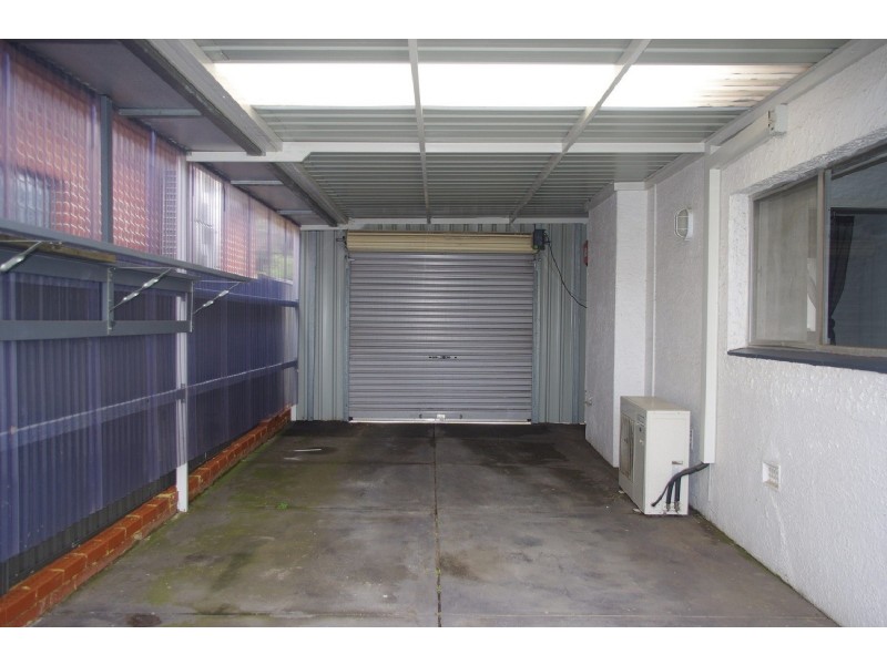 29 Victoria St, St James WA 6102