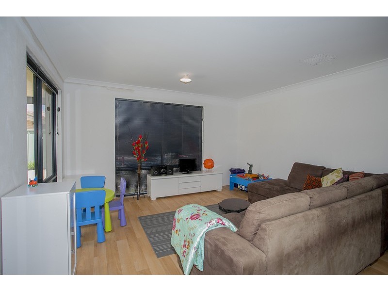 34A Sussex Road, Forrestfield WA 6058