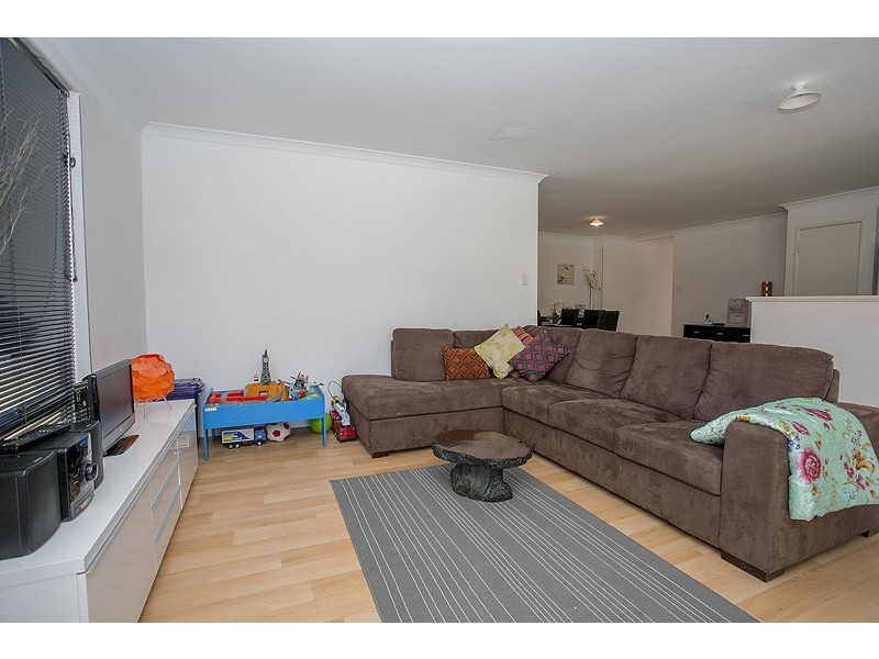 34A Sussex Road, Forrestfield WA 6058