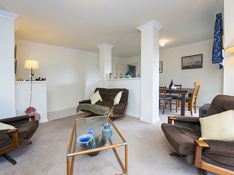 15A ESPERANCE STREET, East Victoria Park WA 6101