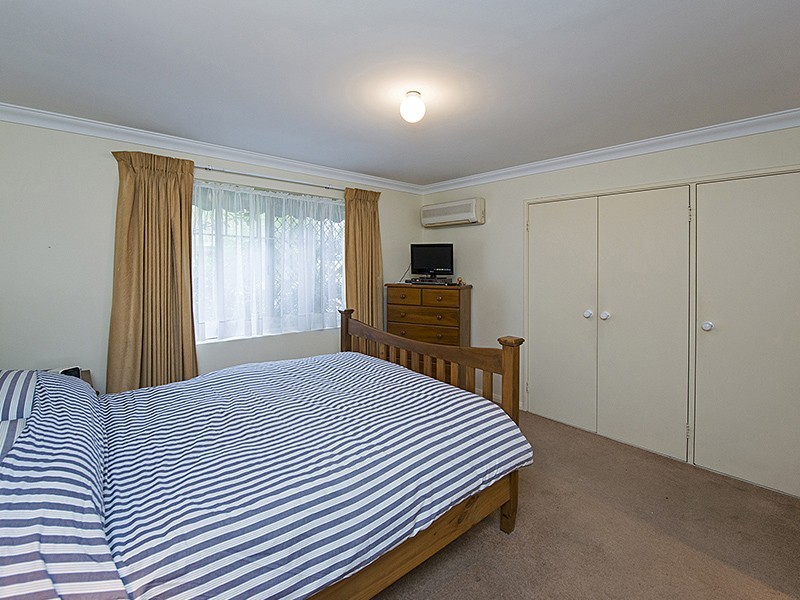 15A ESPERANCE STREET, East Victoria Park WA 6101