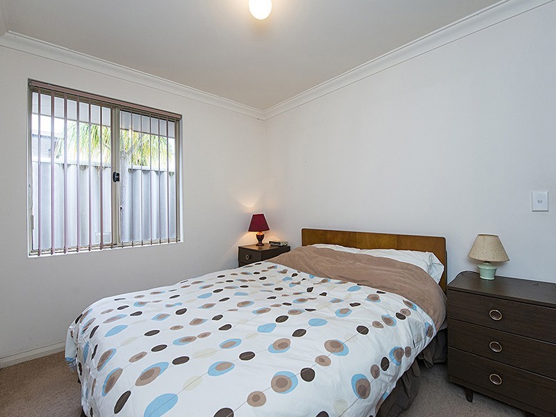 15A ESPERANCE STREET, East Victoria Park WA 6101