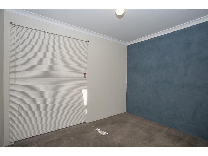 18 Wenstead Place, Stratton WA 6056