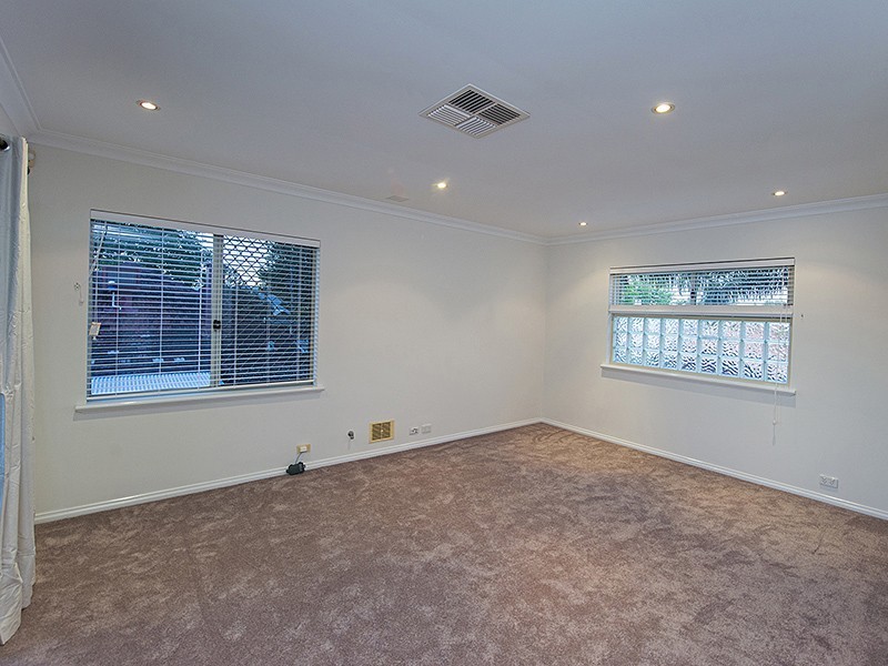 96 Hordern Street, Victoria Park WA 6100