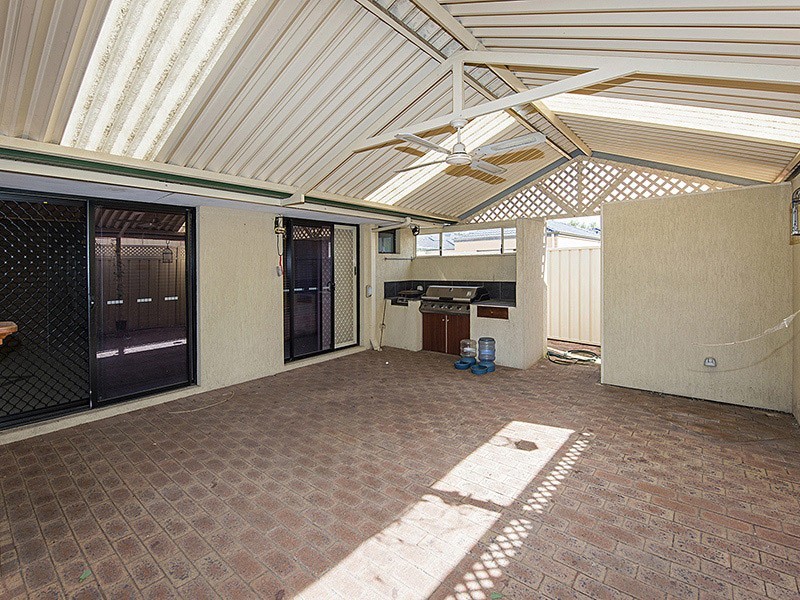 3 Azalea Place, Ballajura WA 6066