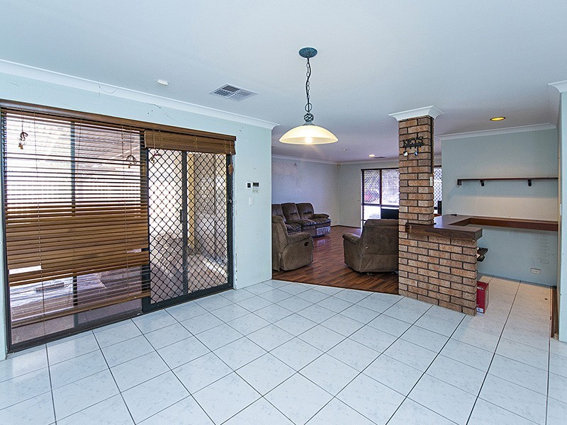 3 Azalea Place, Ballajura WA 6066