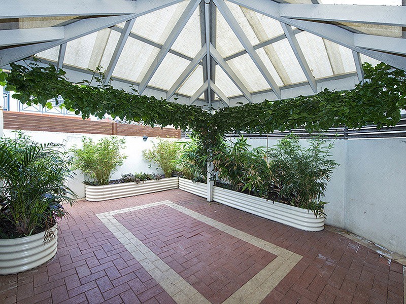 1A Alston Ave, Como WA 6152