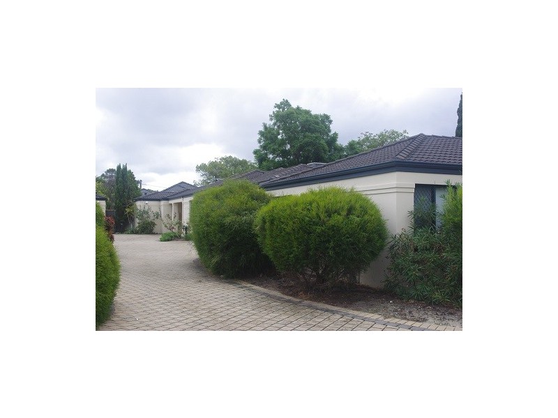 2/5 Holder St, St James WA 6102