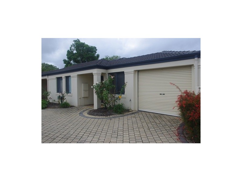 2/5 Holder St, St James WA 6102