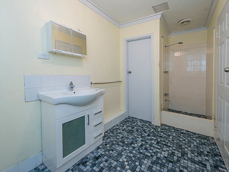 13/1051 Albany Hwy, St James WA 6102