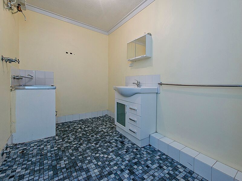 13/1051 Albany Hwy, St James WA 6102