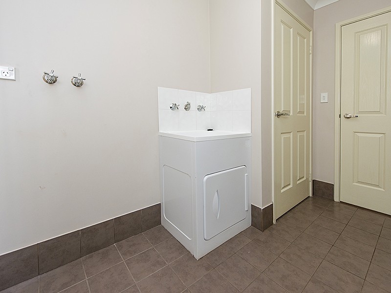 9A Preece Street, Forrestfield WA 6058