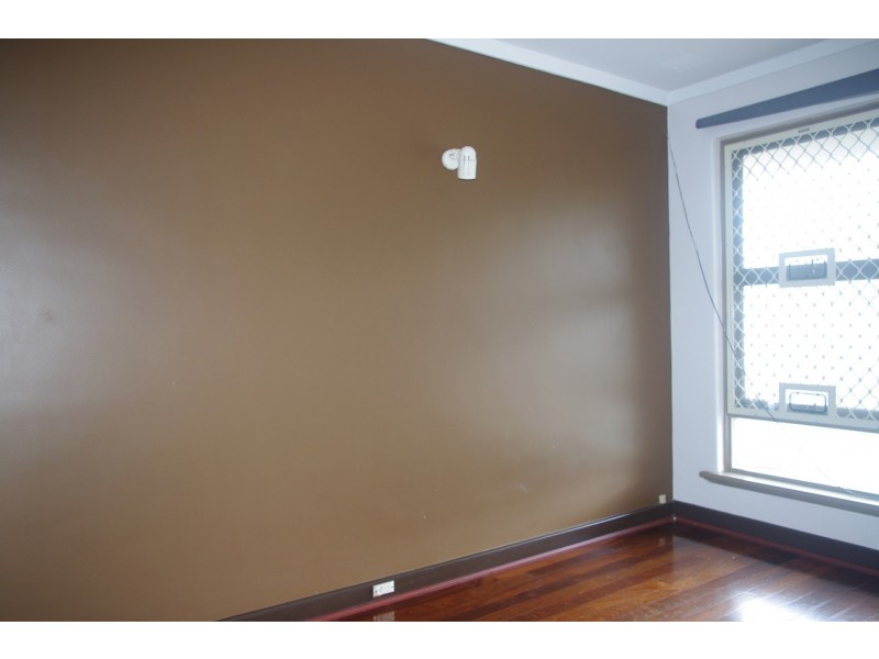 192 Corinthian Road East, Riverton WA 6148