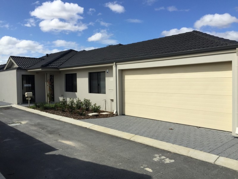 3/20 Heaney Way, Canning Vale WA 6155