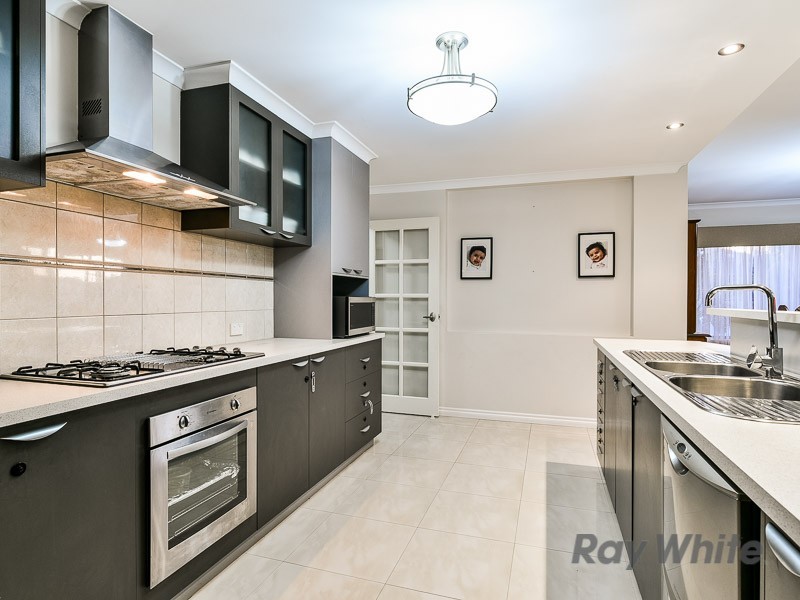 16 Bering Promenade, Canning Vale WA 6155