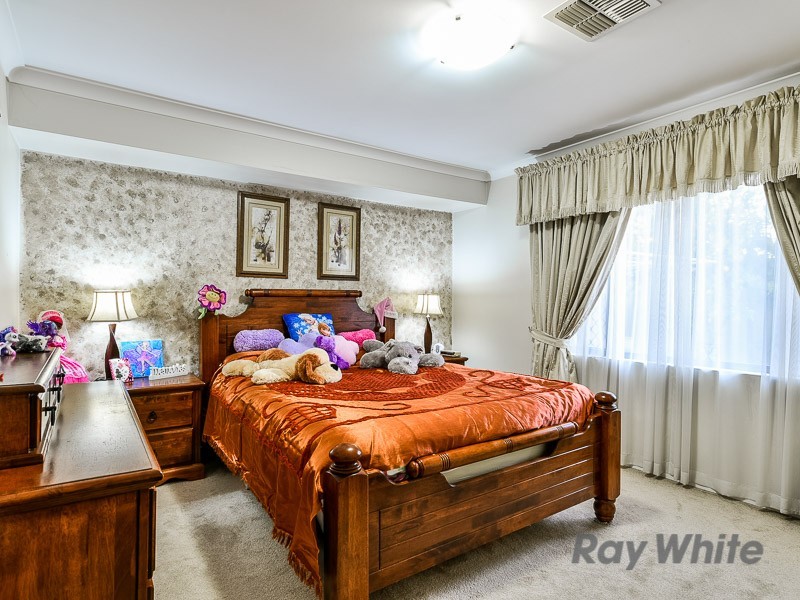 16 Bering Promenade, Canning Vale WA 6155