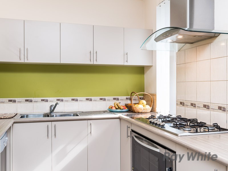 42 Macmillan Boulevard, Canning Vale WA 6155