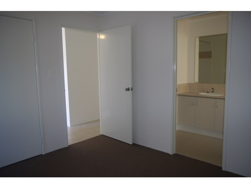 34B Lacey Street, Beckenham WA 6107