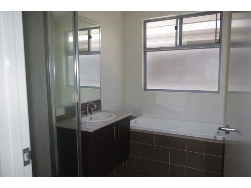 8/88 Cohn Street, Kewdale WA 6105