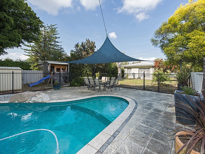 79 Arlunya Ave, Cloverdale WA 6105