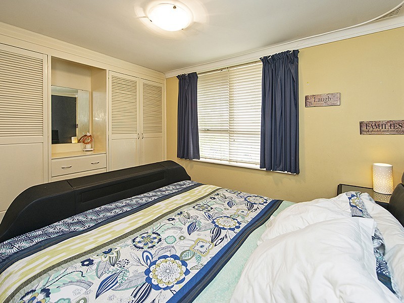 79 Arlunya Ave, Cloverdale WA 6105